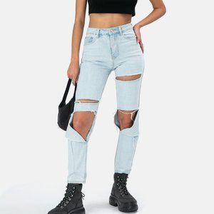 Adkia Davis Straight Jeans